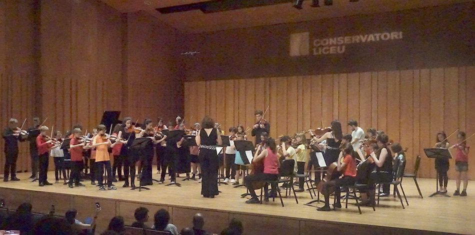 Los alumnos de la Escuela de Música Liceu Urquinaona, EM Pia Sarrià-Calassanç y Escolàpies Llúria celebran el Dia de la Música y el fin de curso en un concierto en el Auditori Conservatori Liceu