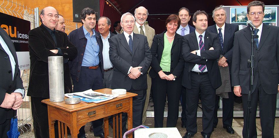 Hoy, 14 de abril de 2021, se cumplen 14 años de la colocación de la primera piedra del nuevo edificio del Centro Superior de la Fundación Conservatori Liceu