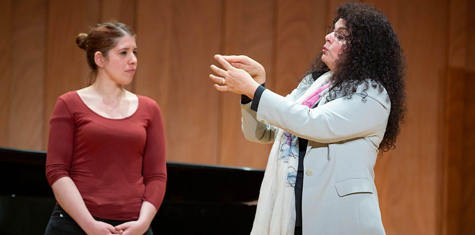 La soprano Fiorenza Cedolins, nueva incorporación al profesorado de la Fundación Conservatori Liceu