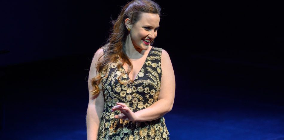 Laura Brasó, exalumna de la Fundació Conservatori Liceu, guardonada amb diversos premis en el 59è Concurs Internacional de Cant Tenor Viñas