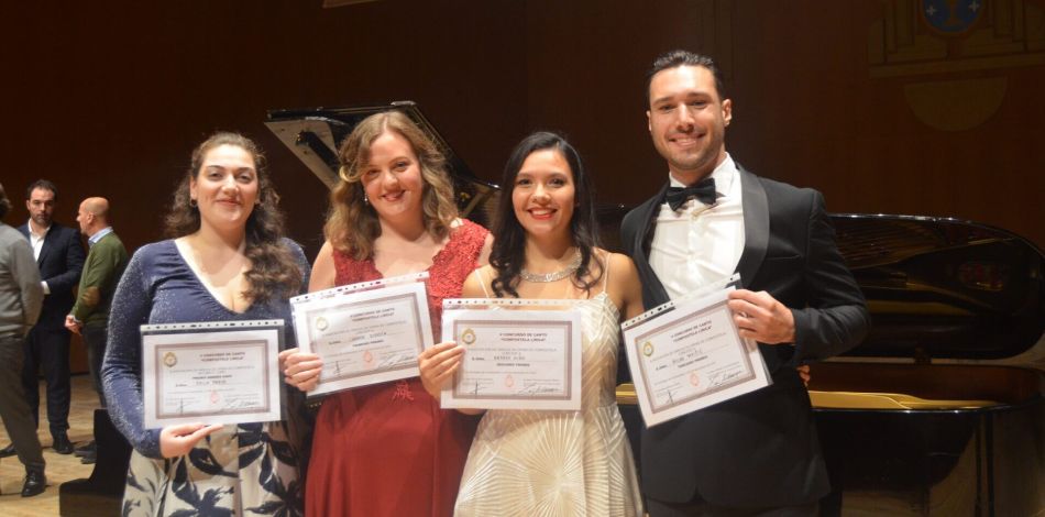 Andrea Niño, graduada del Conservatori Liceu, premiada al V Concurso de Canto “Compostela Lírica”