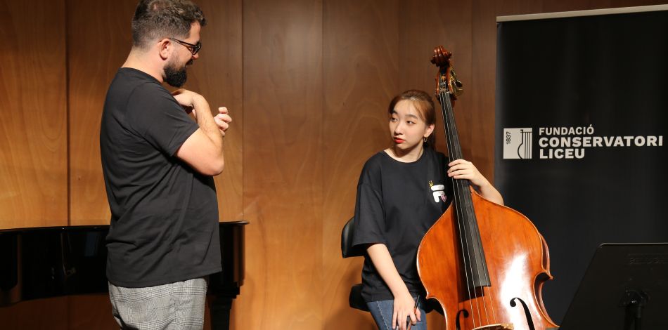La Fundació Conservatori Liceu i el Conservatori de Zhejiang de Xina organitzen classes en streaming com a part de la seva col·laboració institucional