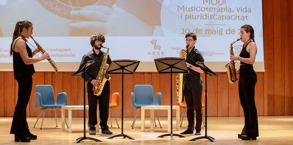 Intermedi musical a càrrec del Quartet de Saxo de la Fundació Conservatori Liceu
