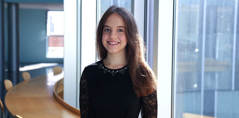 Sara Serrano, alumna de la Fundació Conservatori Liceu i becària de la Fundació de Música Ferrer-Salat, premiada en la Carles & Sofia International Piano Competition