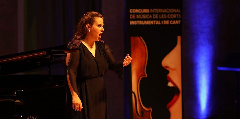 Cristina Tena, alumna del Centre Superior Liceu i becària de la Fundació de Música Ferrer-Salat, finalista a la 17a edició del Concurs Internacional de Música de Les Corts